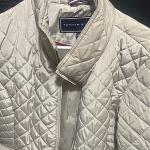 Tommy Hilfiger Cream Quilted Diamond Puffer Jacket